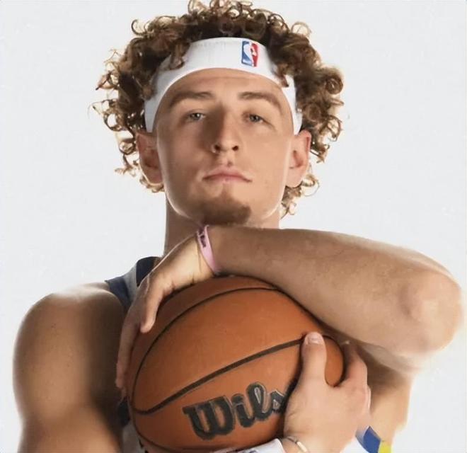 勇士末节反超遭双核拖累 波杰格林成输球主因