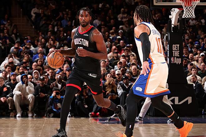 湖人轻取火箭终结对手连胜 伊森低迷成关键因素